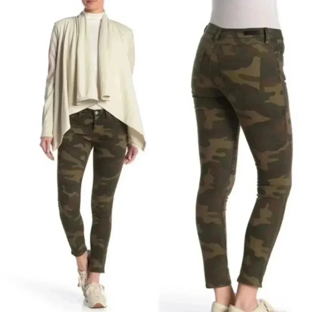 Revolve BLANK NYC Reade Camo Crop skinny jeans.  NWT